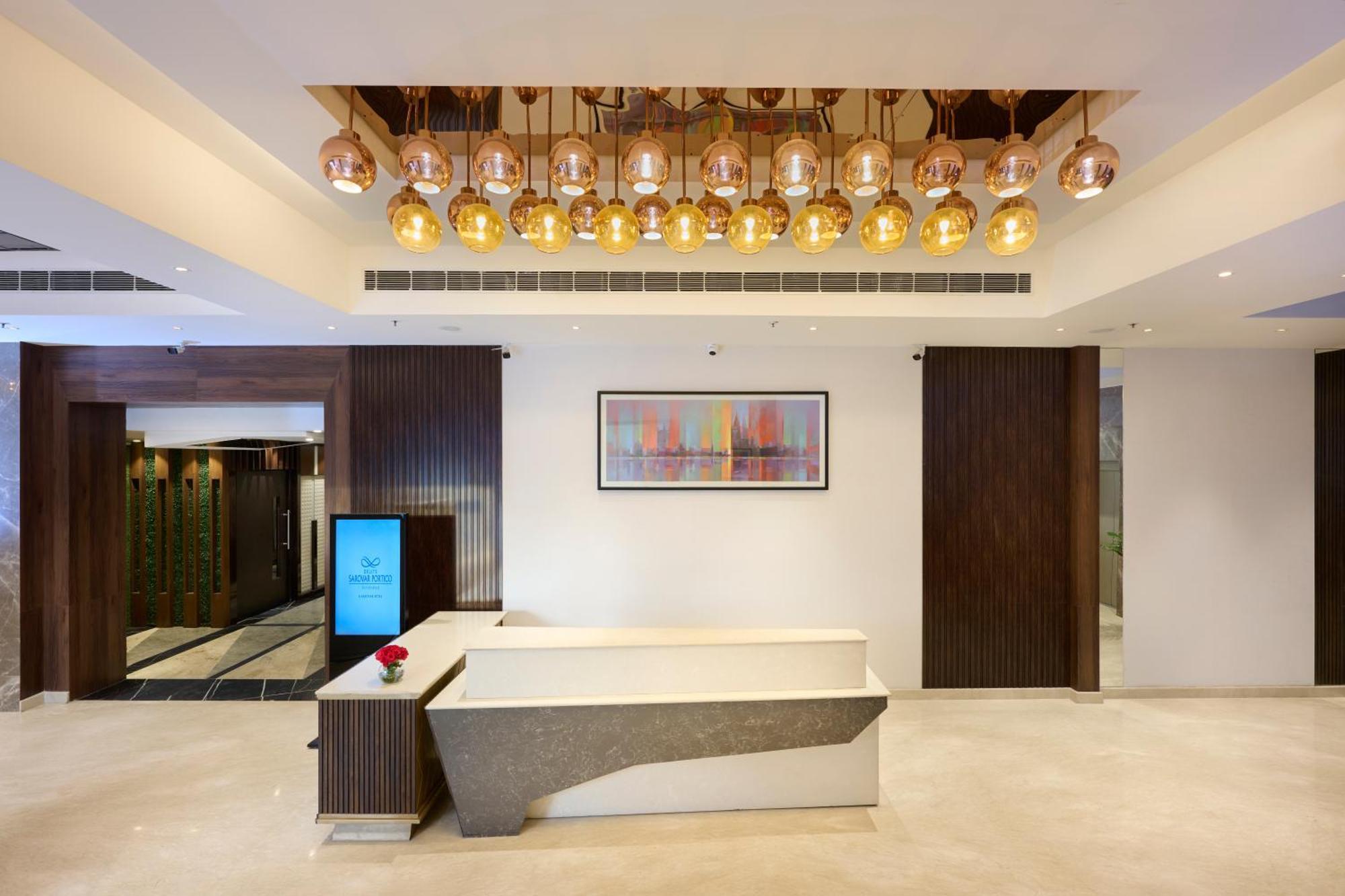 Delite Sarovar Portico Фаридабад Экстерьер фото